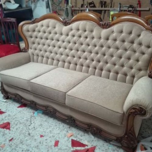sofa capitone